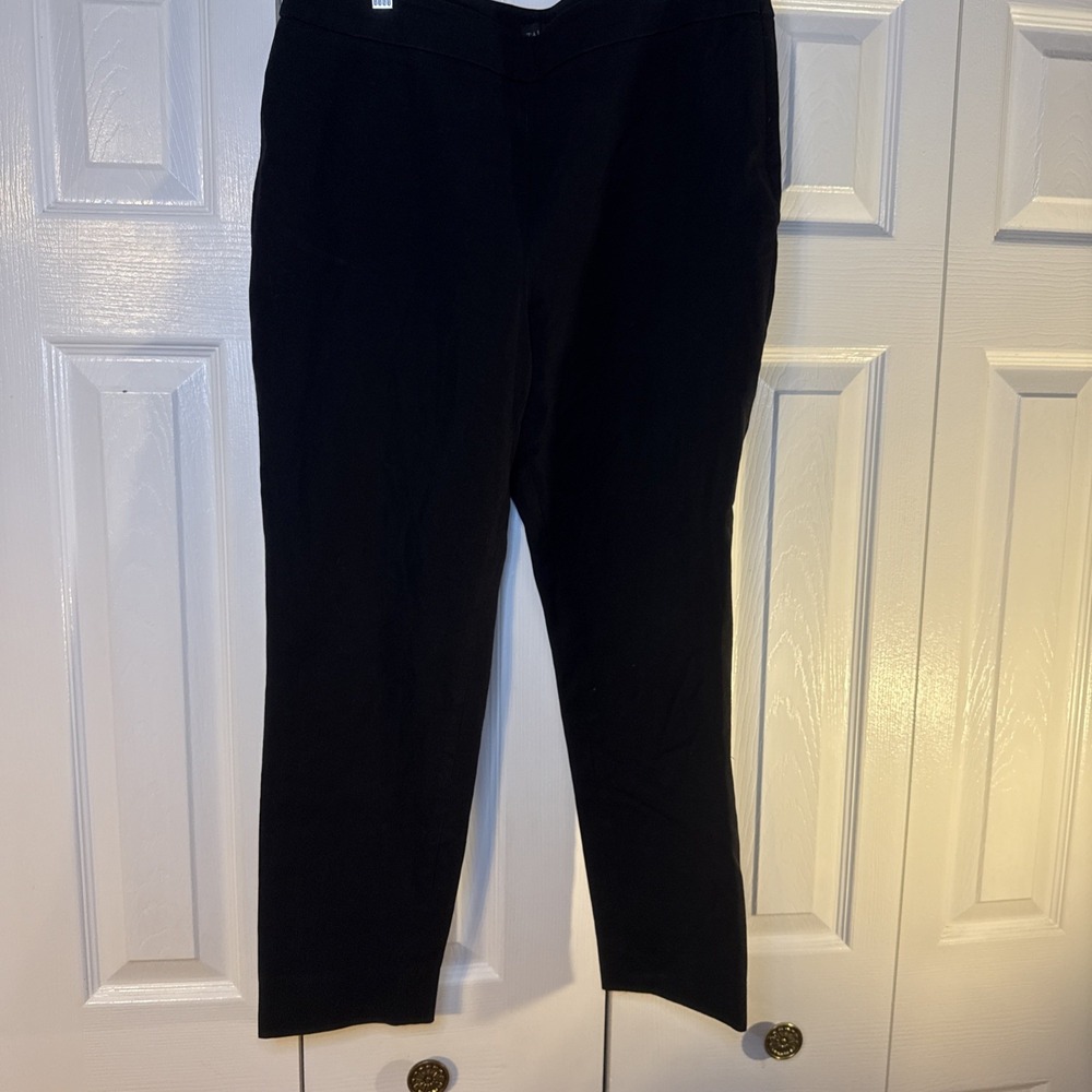 Talbots Women's Black Flat Front Chatham Ankle Pants Size 12P